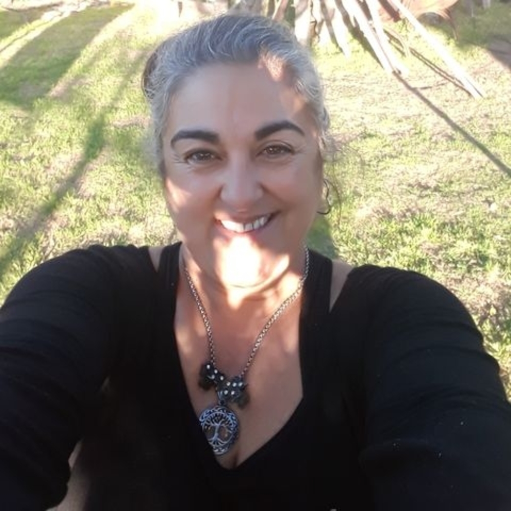 Meet your Posher, Beatriz